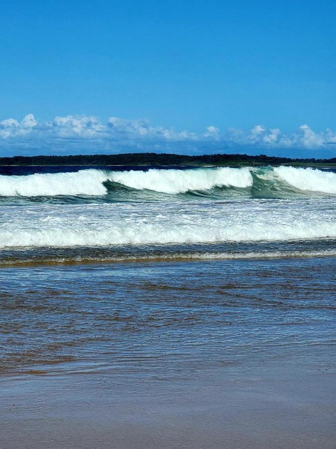 Отель Surfrider Caravan Park Шеллхарбор Экстерьер фото