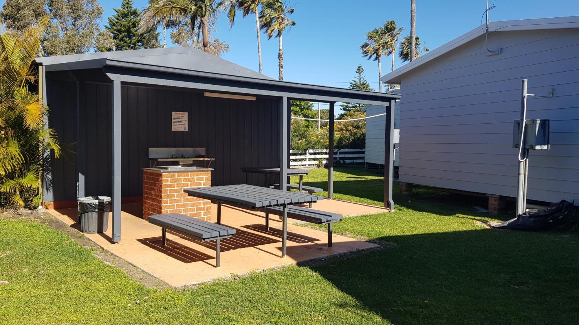 Surfrider Caravan Park Barrack Point Экстерьер фото